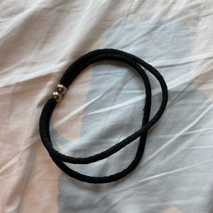 ($3) Magnetic double link Choker